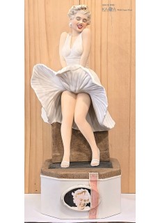 마릴린먼로 (버번위스키)